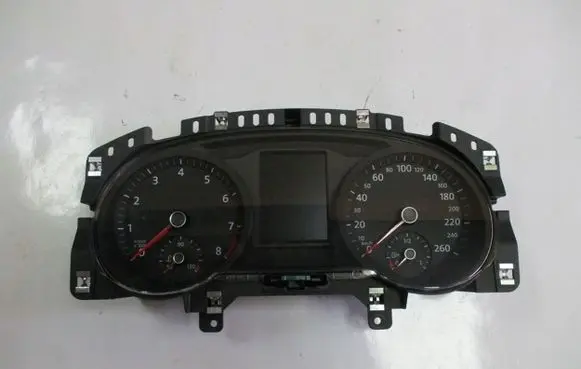 Volkswagen PASSAT B8 Speedometer (instrument cluster) 3G0920750B