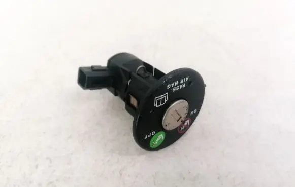 Alfa Romeo 147 Passenger airbag on/off switch 46480451 B011