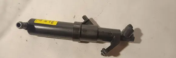 Mercedes-Benz A W169 Headlight washer spray nozzle A1698600247