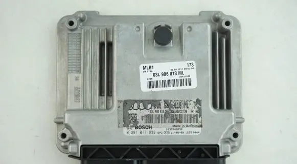 Audi Q5 SQ5 Engine control unit/module 03L906018ML 0281017833