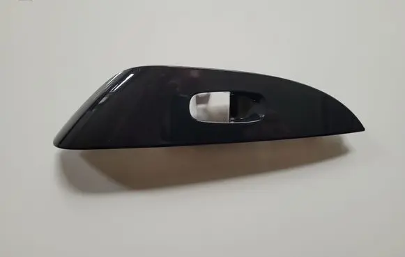 Nissan Leaf I (ZE0) Rear door window switch trim 829603NA0A