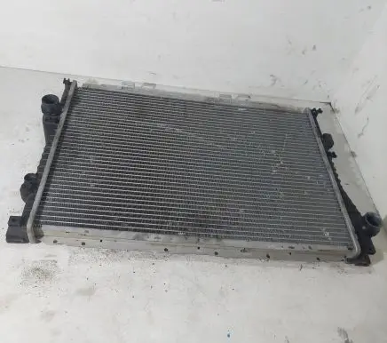 BMW 5 E39 Coolant radiator 13120901