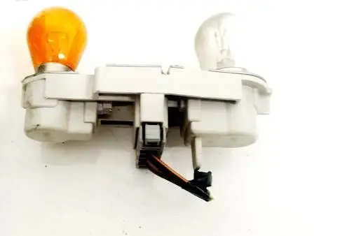 Ford Mondeo MK IV Tail light bulb cover holder 