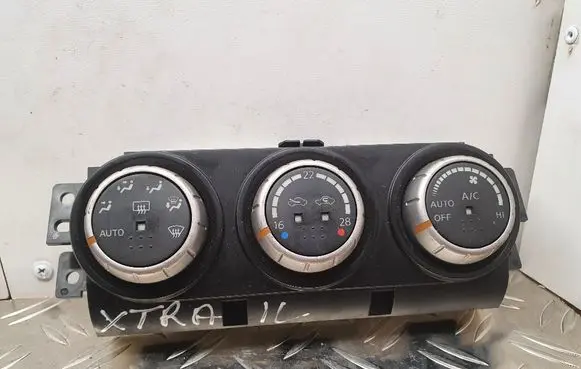 Nissan X-Trail T31 Climate control unit 27500JQ700 27500J0700