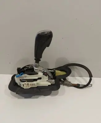 BMW X1 E84 Gear selector/shifter in gearbox 7603624