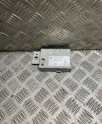Mercedes-Benz E W211 Gateway control module 2115408545 A2115408545