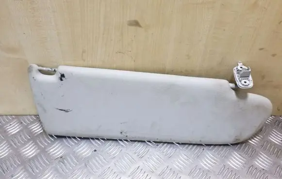 Volkswagen Transporter - Caravelle T5 Sun visor