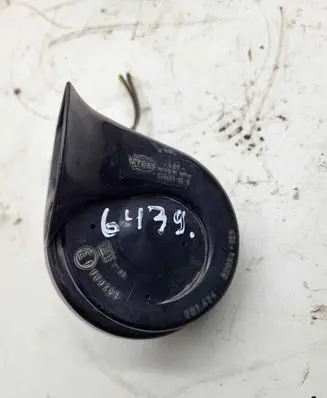 Audi A4 S4 B6 8E 8H Horn signal 8E0951223