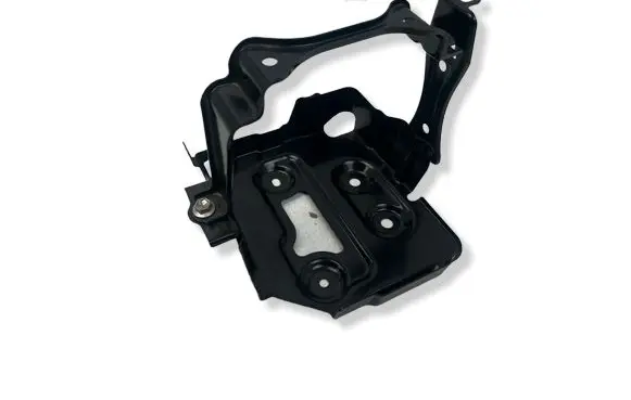 Radiator support slam panel bracket
