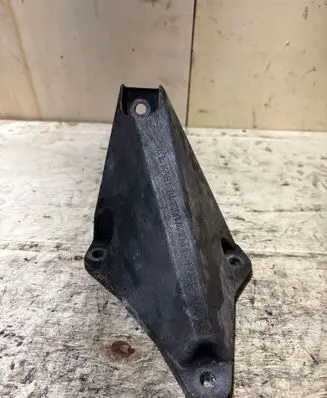 BMW X3 E83 Engine mounting bracket 3414581 22113414581