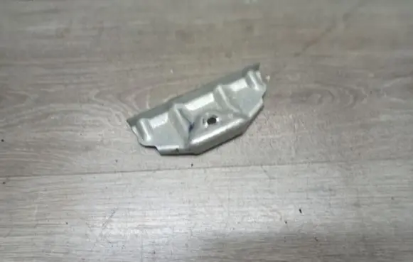 Volvo V70 Battery bracket 