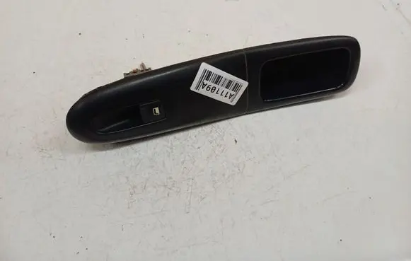 Peugeot 406 Electric window control switch 26267