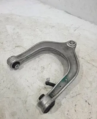 BMW X5 G05 Front upper control arm/wishbone 6883116