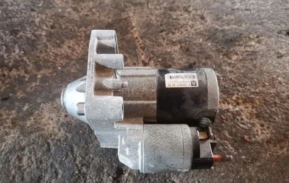 Mini One - Cooper Coupe R56 Starter motor 7550017