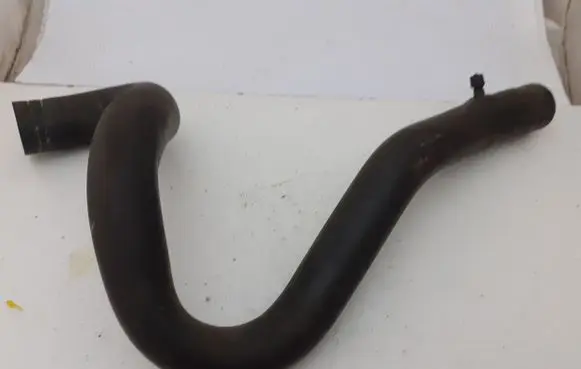 Peugeot 407 Engine coolant pipe/hose 9682051380