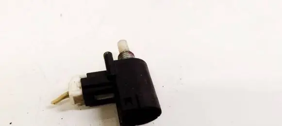 Toyota Yaris Brake pedal sensor switch CV591
