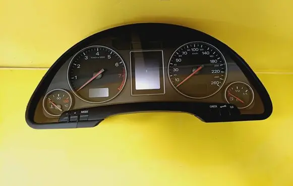 Audi A4 S4 B6 8E 8H Speedometer (instrument cluster) 8E0920900H 0263626021