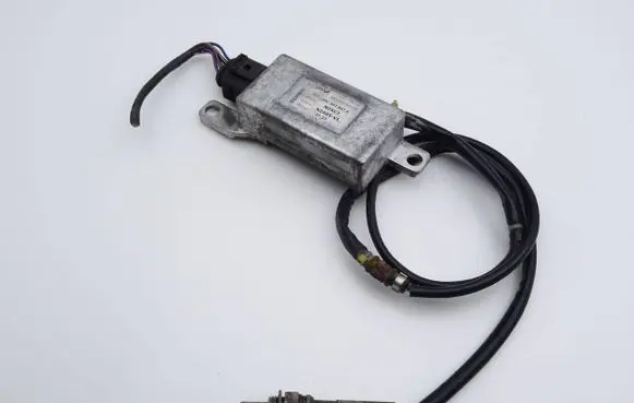 Volkswagen Touran I Lambda probe sensor 03C907807A NZA05V1