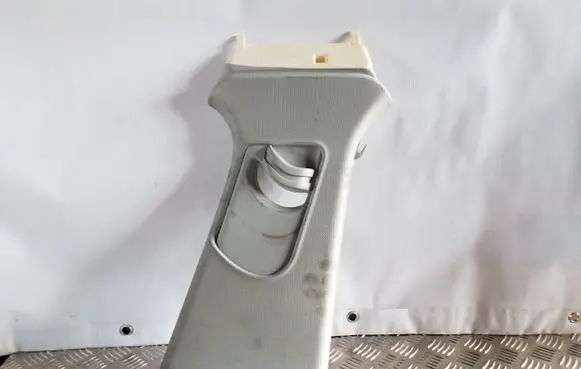 (B) pillar trim (top)