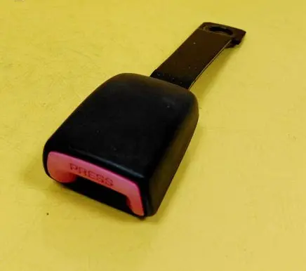 Subaru Forester SH Front seatbelt buckle E034501