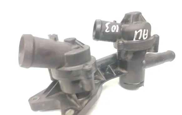 Volkswagen PASSAT B6 Engine coolant pipe/hose 03c121121c 03c121111h 03c121026h