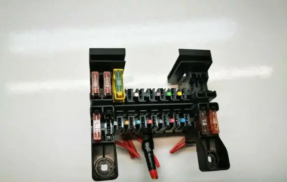 Mercedes-Benz S W221 Fuse module 2215450601
