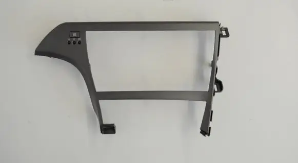 Dashboard glove box trim
