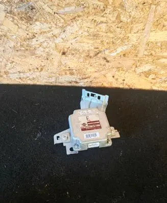 Nissan X-Trail T31 Transfer box differential control unit 41650JG04A