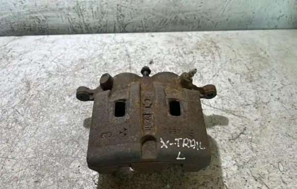 Nissan X-Trail T30 Front brake caliper