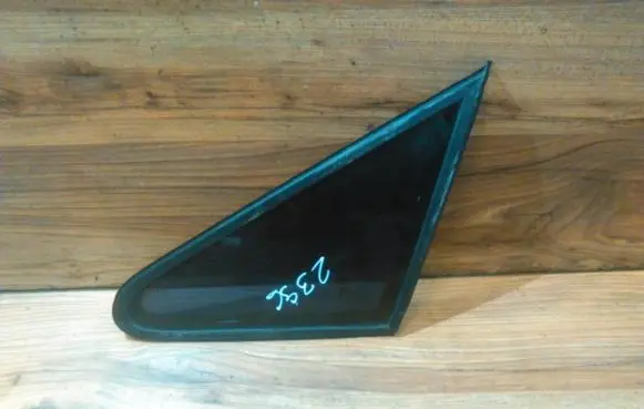 Volkswagen Sharan Front door vent window glass four-door 