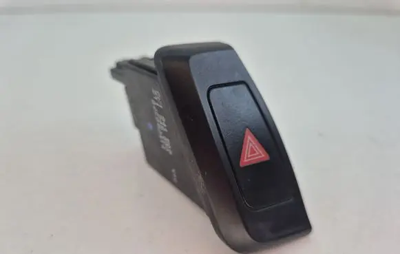 Audi A4 S4 B8 8K Hazard light switch 8K1941509
