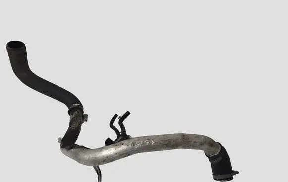 Volvo V40 Air intake hose/pipe AV615L200AB