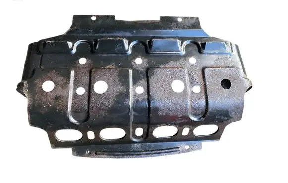 KIA Sorento Engine splash shield/under tray
