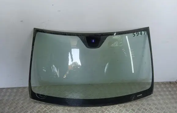 Mercedes-Benz C W204 Front windscreen/windshield window 