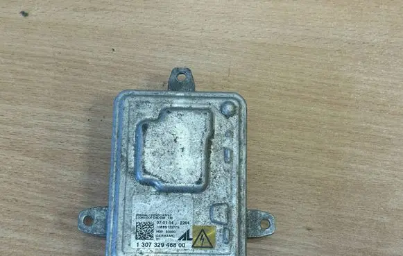 Land Rover Range Rover Sport L494 Xenon control unit/module 130732946800 10EEG122773