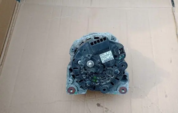Renault Clio IV Generator/alternator