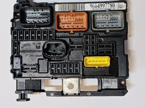 Peugeot 207 BSM Control unit 9664997780 BSMR0700 R07