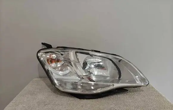 SsangYong Korando Headlight/headlamp
