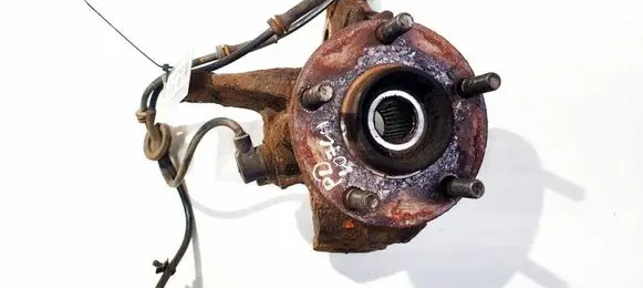 Nissan Almera Tino Front wheel hub 
