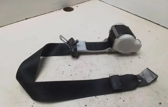 Opel Vectra C Front seatbelt 10316049