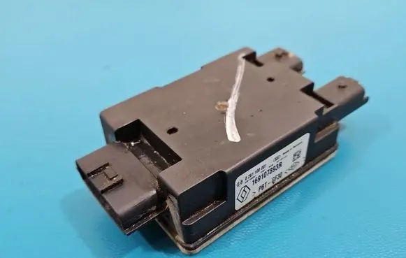 Renault Master III Central body control module 169107893R IMPRK1576348