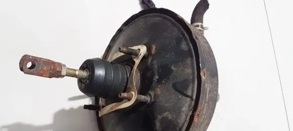Mazda 323 Brake booster 83304022 833-04022