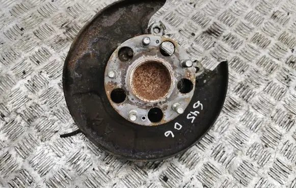Honda Civic Rear wheel hub