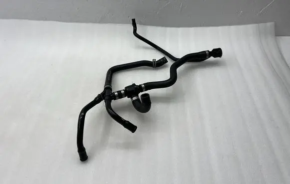Cupra Formentor Engine coolant pipe/hose 1EA122101