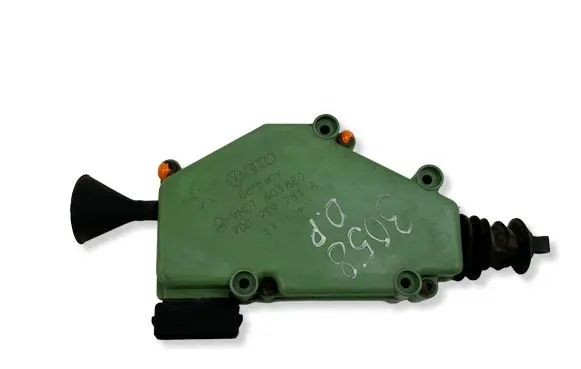 Volkswagen Transporter - Caravelle T4 Central locking motor 7D0959781A