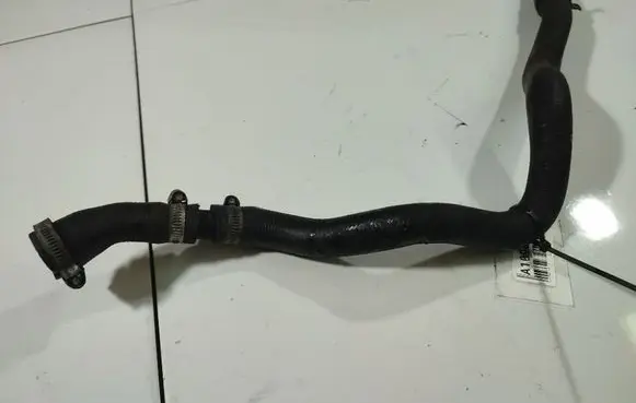 Ford Focus Engine coolant pipe/hose