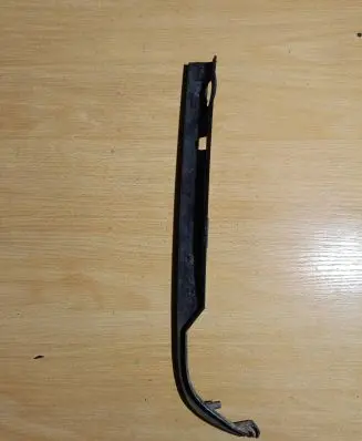 Audi 80 90 B2 Under headlight/headlamp trim 811853835