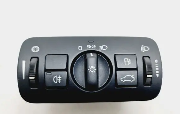 Volvo S60 Light switch 30739433