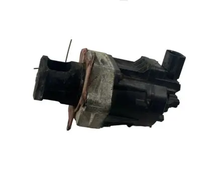 Opel Insignia A EGR valve 55566052