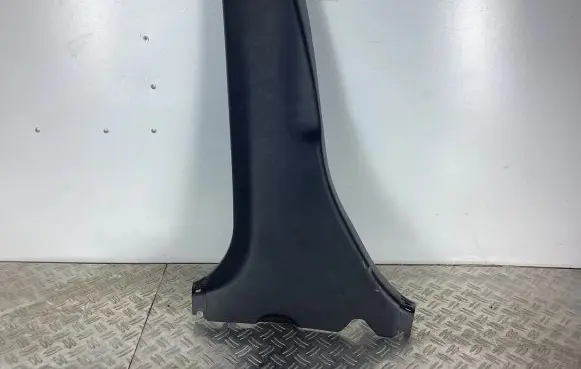 Lexus CT 200H (B) pillar trim (bottom) 6241476010